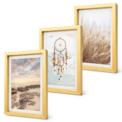Triptych v ráme Výhľad na more s oblakmi, lapačom snov a trávou