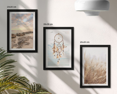 Triptych v ráme Výhľad na more s oblakmi, lapačom snov a trávou