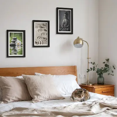 Sada obrazov do obývačky relaxačný výhľad na Budhu s kameňmi na pláži a bambusom