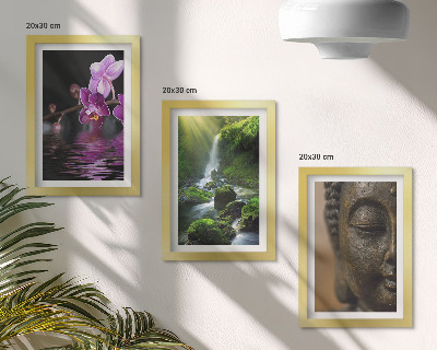 Triptych v ráme Kvety vo vodopáde so zelenými skalami Budha