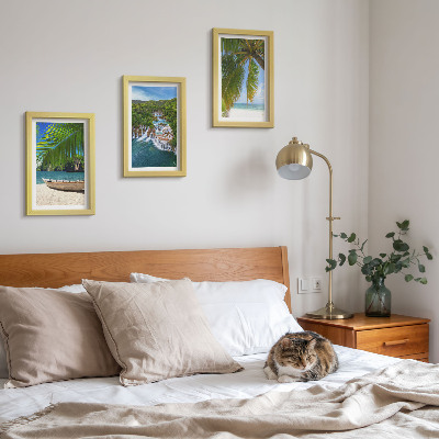 Triptych v ráme Pláž s loďou, vodopádmi a palmami v trópoch