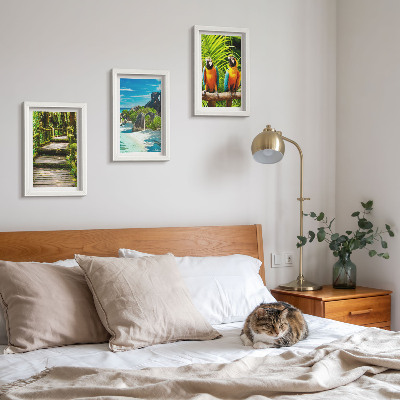 Triptych v ráme Tropický les s vodopádom a farebnými papagájmi