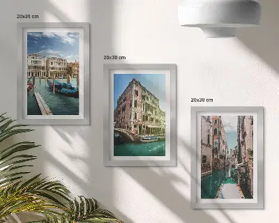 Výhľady na Benátky s kanálmi a mestskou architektúrou triptych v ráme