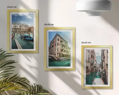 Výhľady na Benátky s kanálmi a mestskou architektúrou triptych v ráme