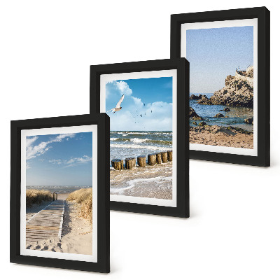 Triptych v ráme Pláž s dreveným chodníkom, morom a prímorskými útesmi