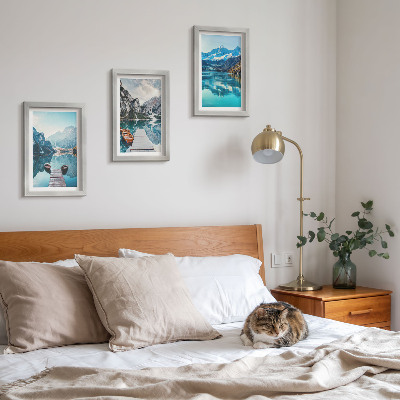 Triptych v ráme Horské jazerá s loďkami a odrazmi vo vode