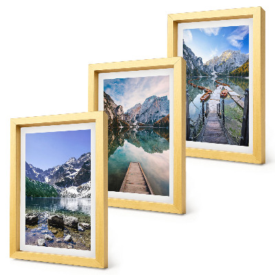 Triptych v ráme Hory, jazerá a drevené móla nad vodou