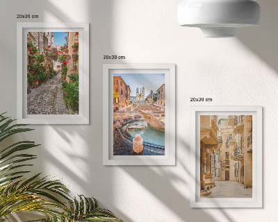 Triptych v ráme Očarujúce uličky a fontány v malebnej architektúre