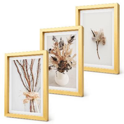 Triptych v ráme Kvety a konáre v minimalistickom prírodnom štýle
