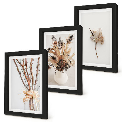 Triptych v ráme Kvety a konáre v minimalistickom prírodnom štýle