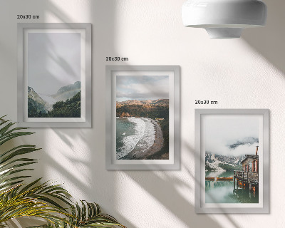 Triptych v ráme Výhľady na hory a pláž s oblakmi a vodou