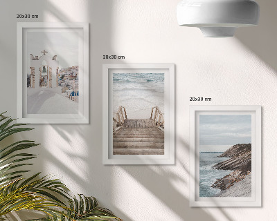 Triptych v ráme Výhľady na more a architektúru Santorini proti oblohe