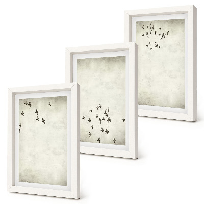 Triptych v ráme Minimalistický obraz lietajúcich vtákov