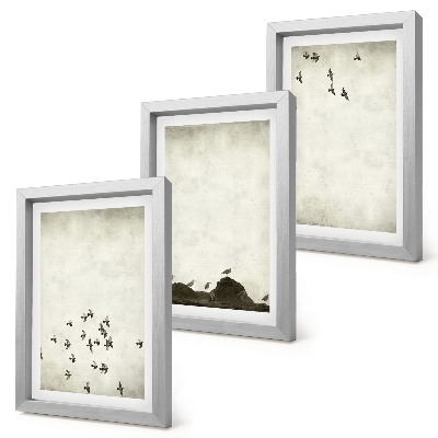 Triptych v ráme Vtáky za letu maľované minimalistickým štýlom