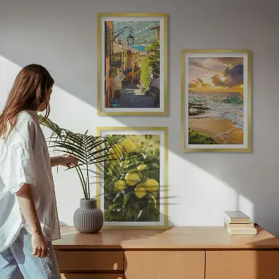 Sada nástenných dekorácií s motívom ulice, mora, pláže a citrusových stromov