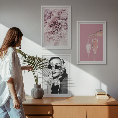 Sada nástenných dekorácií Ružové kvety a elegantná dáma