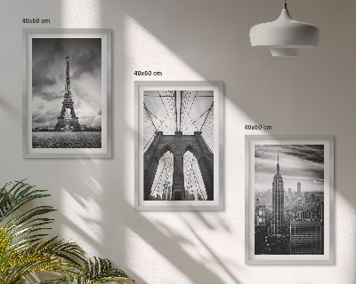 Nástenná galéria Monochromatické mostné veže