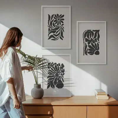 Sada nástenných dekorácií s abstraktnými rastlinnými vzormi