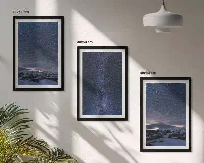 Nástenná galéria nočná obloha s horami a hviezdami