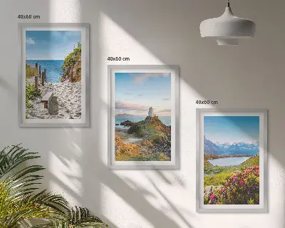 Nástenná galéria pláž, maják, hory a kvety