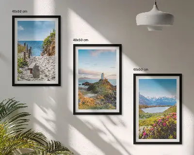 Nástenná galéria pláž, maják, hory a kvety