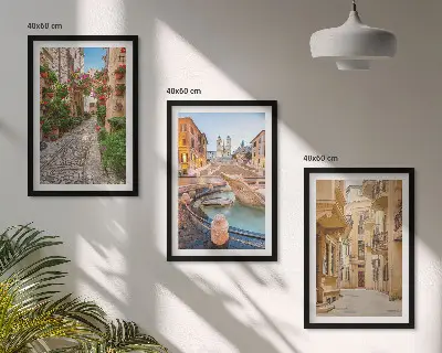 Sada nástenných dekorácií očarujúce uličky s fontánou