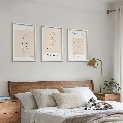Nástenná galéria plagát s minimalistickými ženskými siluetami