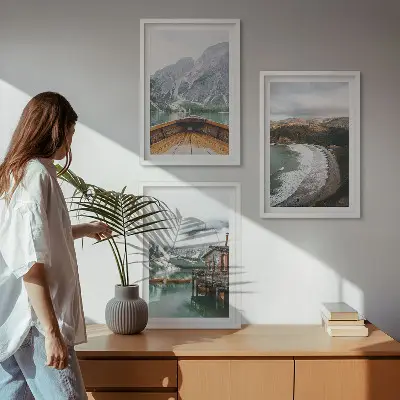 Sada nástenných dekorácií s motívom hôr, jazera, lode, pláže a krajiny