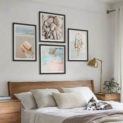 Zarámovaný set obrazov boho s motívom knihy a morských mušlí