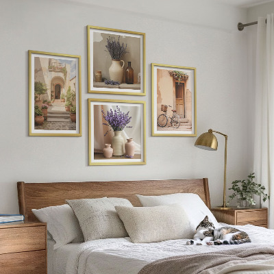 Zarámovaný set obrazov Levanduľové kvety a architektúra