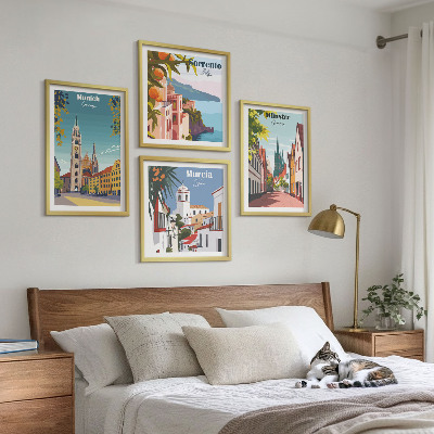 Zarámovaný set obrazov Európske mestá vo farebných ilustráciách
