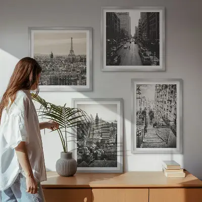 Zarámovaný set obrazov výhľady na Paríž a New York so schodiskom