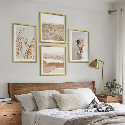 Zarámovaný set obrazov s rastlinnými motívmi v boho štýle