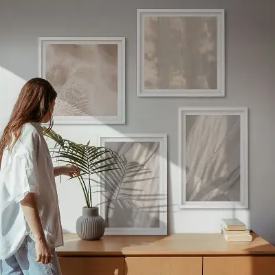 Zarámovaný set obrazov s detailným záberom na prírodné boho látky