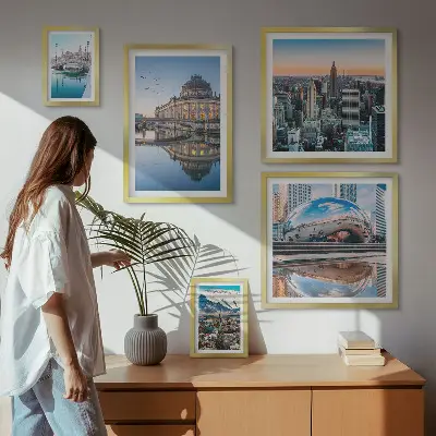 Sada obrazov nad pohovku mestská krajina s architektúrou a prírodou