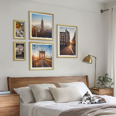 Sada obrazov nad pohovku Očarujúca mestská architektúra
