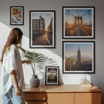 Sada obrazov nad pohovku Očarujúca mestská architektúra