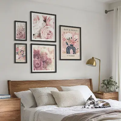 Kvetinové dekorácie v boho štýle sada obrazov nad pohovku