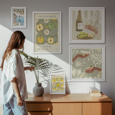 Sada obrazov nad pohovku Atmosférické ilustrácie zo 70. rokov