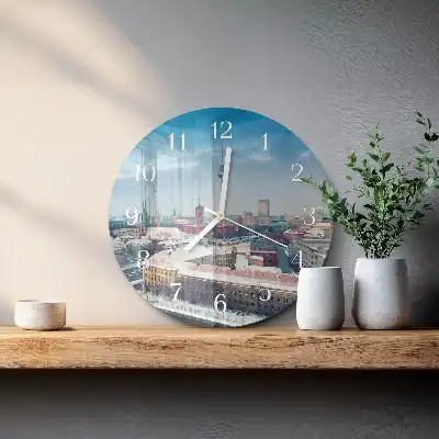 Okrúhle sklenené hodiny na stenu Zimné mesto