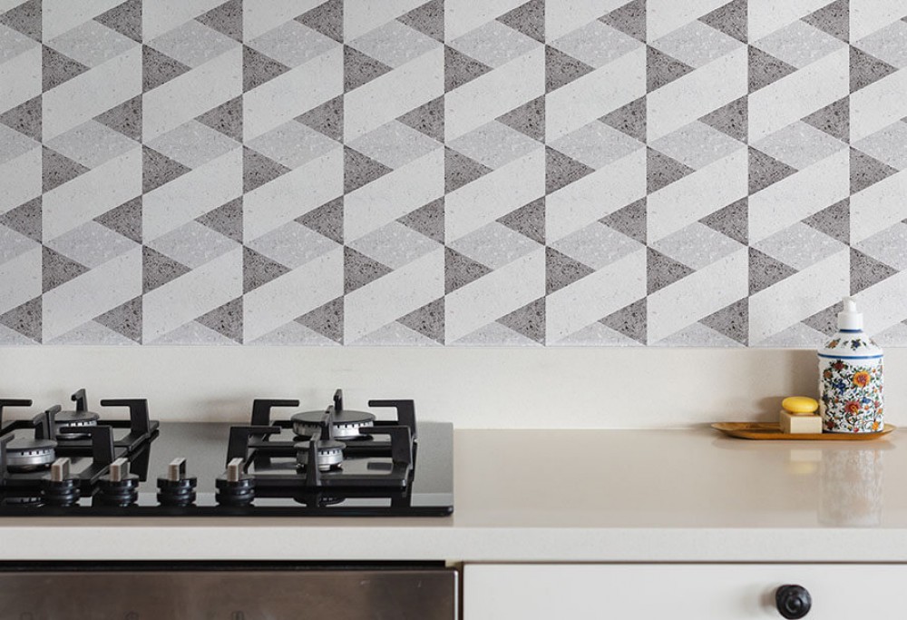 Stena v kuchyni bez renovácie